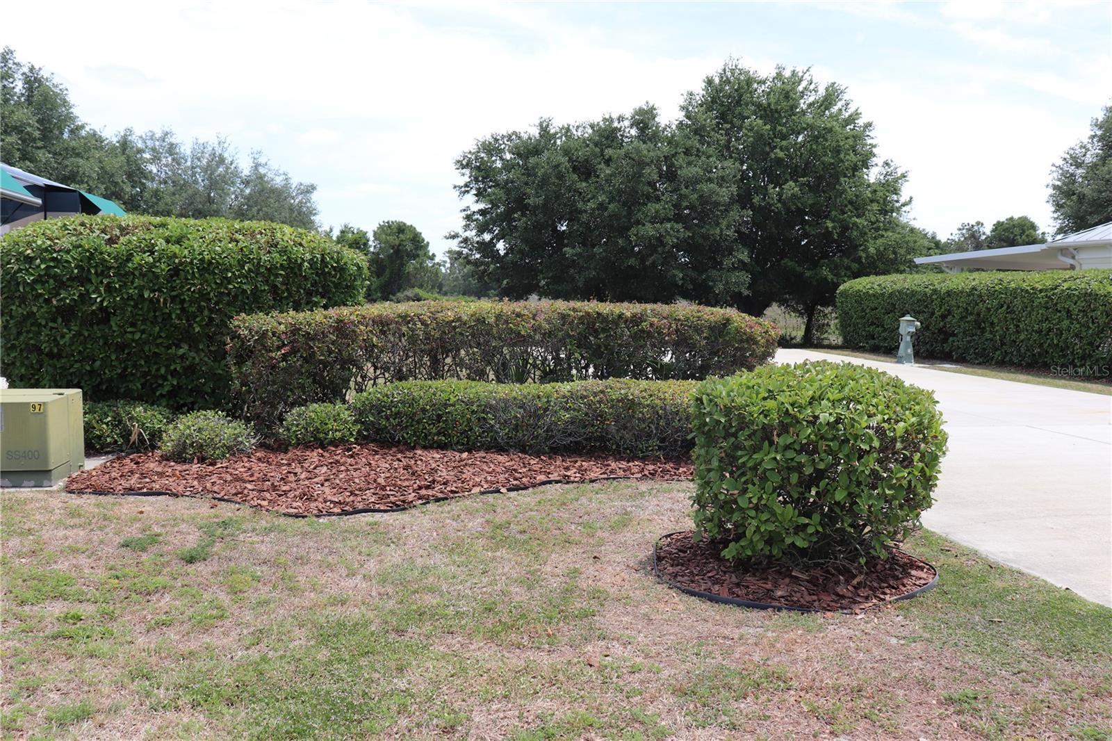 Image 4 of 41 For 9589 49th Terrace