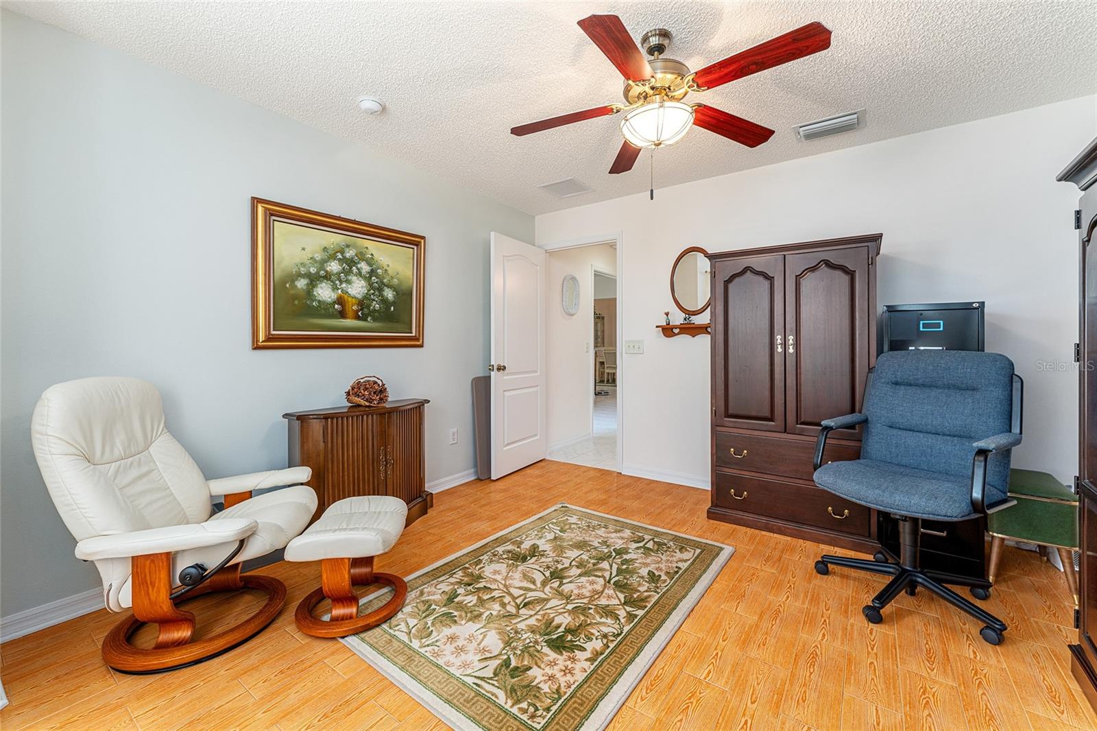 Image 33 of 58 For 1875 Saybrook Way