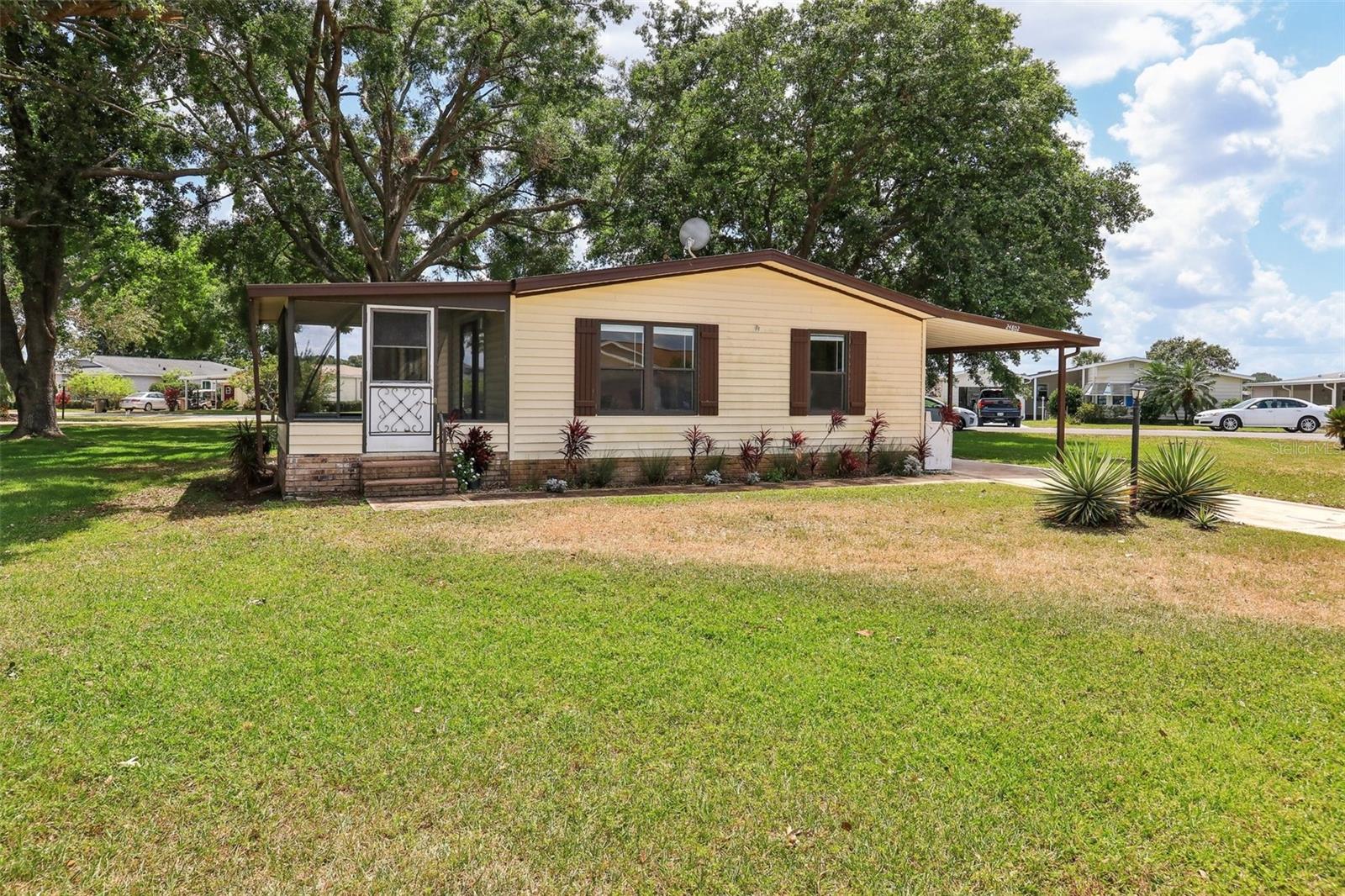 Details for 24802 Pine Hill, LEESBURG, FL 34748