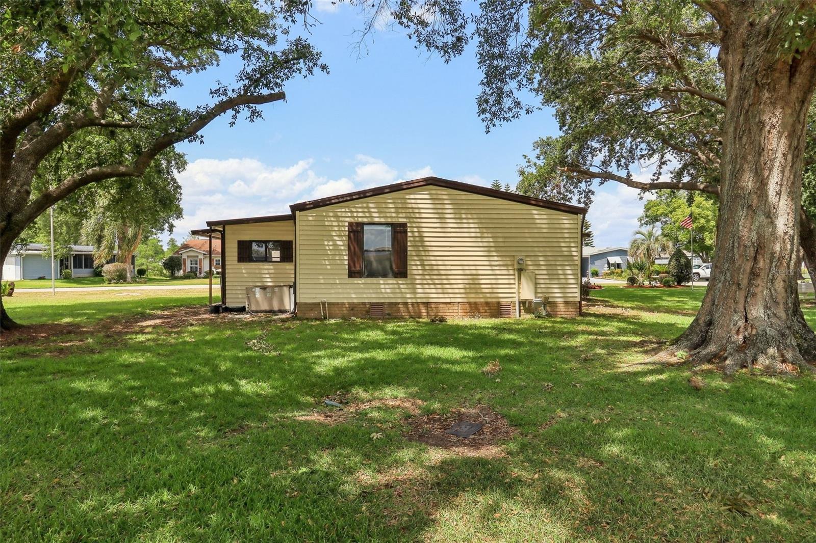 Image 26 of 48 For 24802 Pine Hill