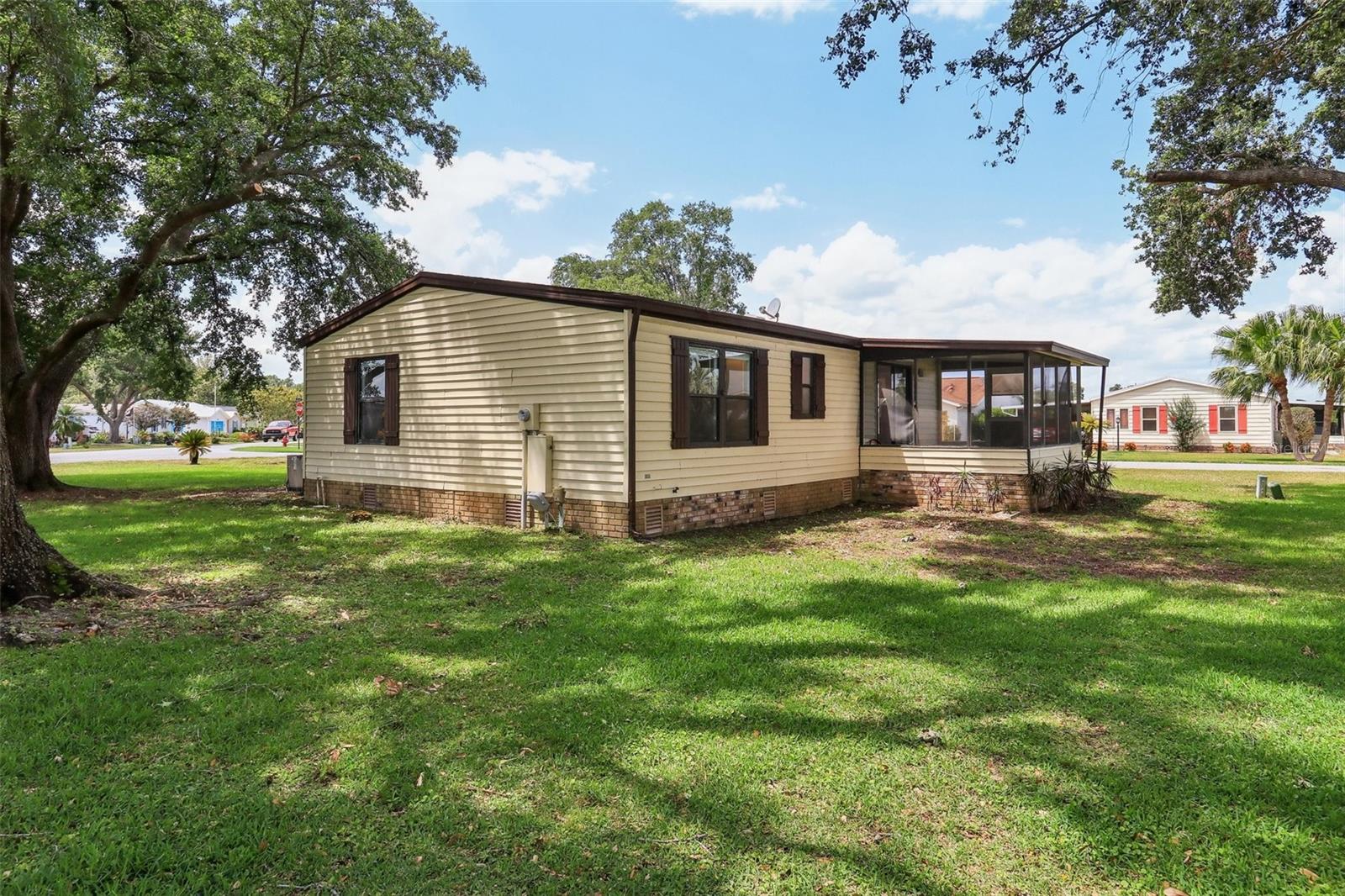 Image 27 of 48 For 24802 Pine Hill