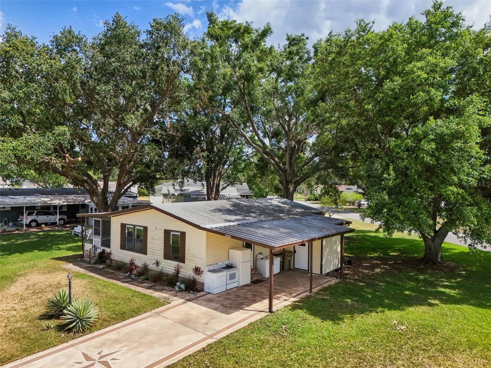 Image 33 of 48 For 24802 Pine Hill