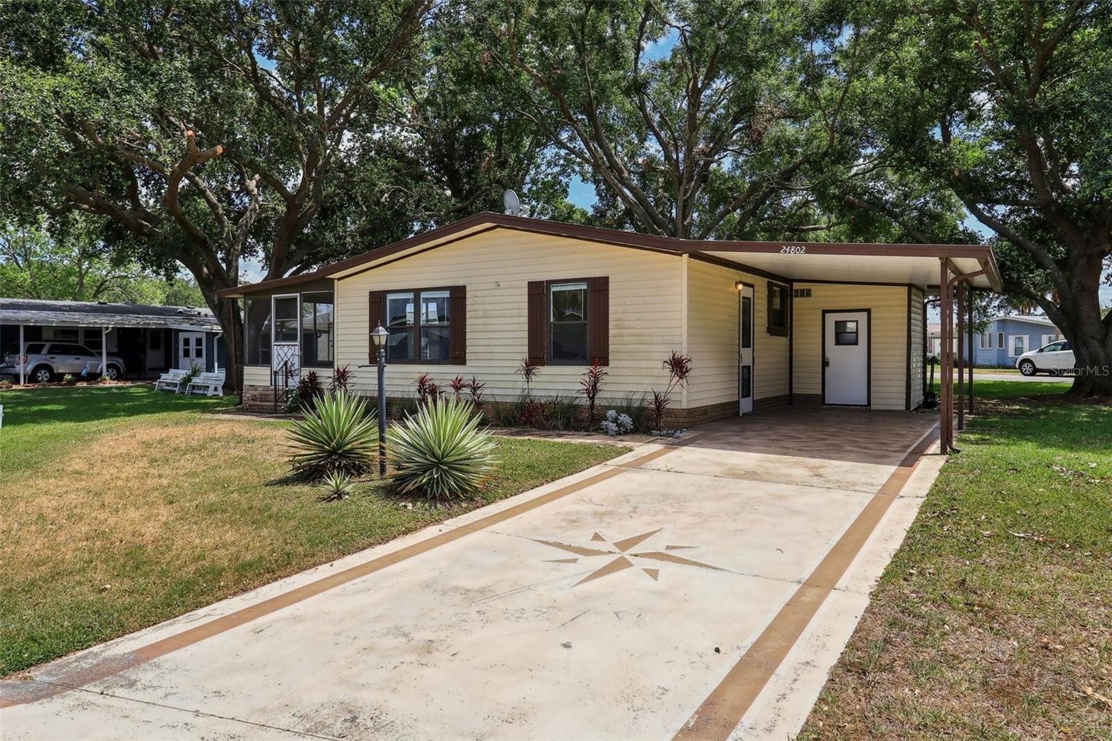Image 4 of 48 For 24802 Pine Hill