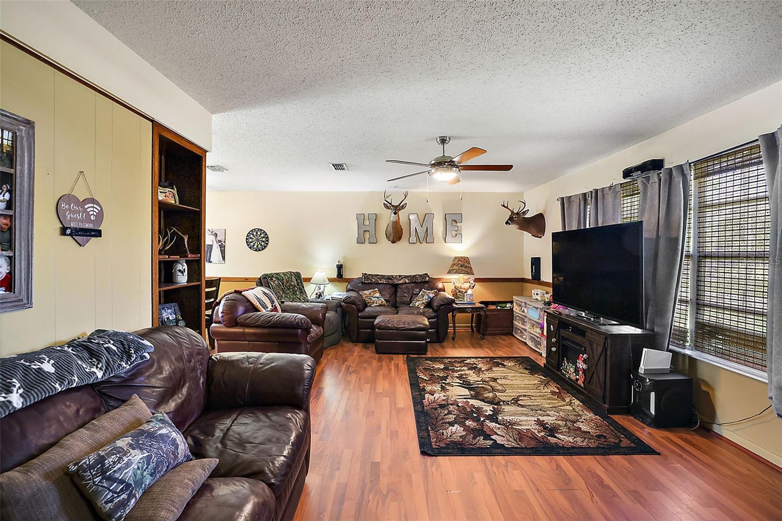 Image 4 of 35 For 24046 Bobcat Road