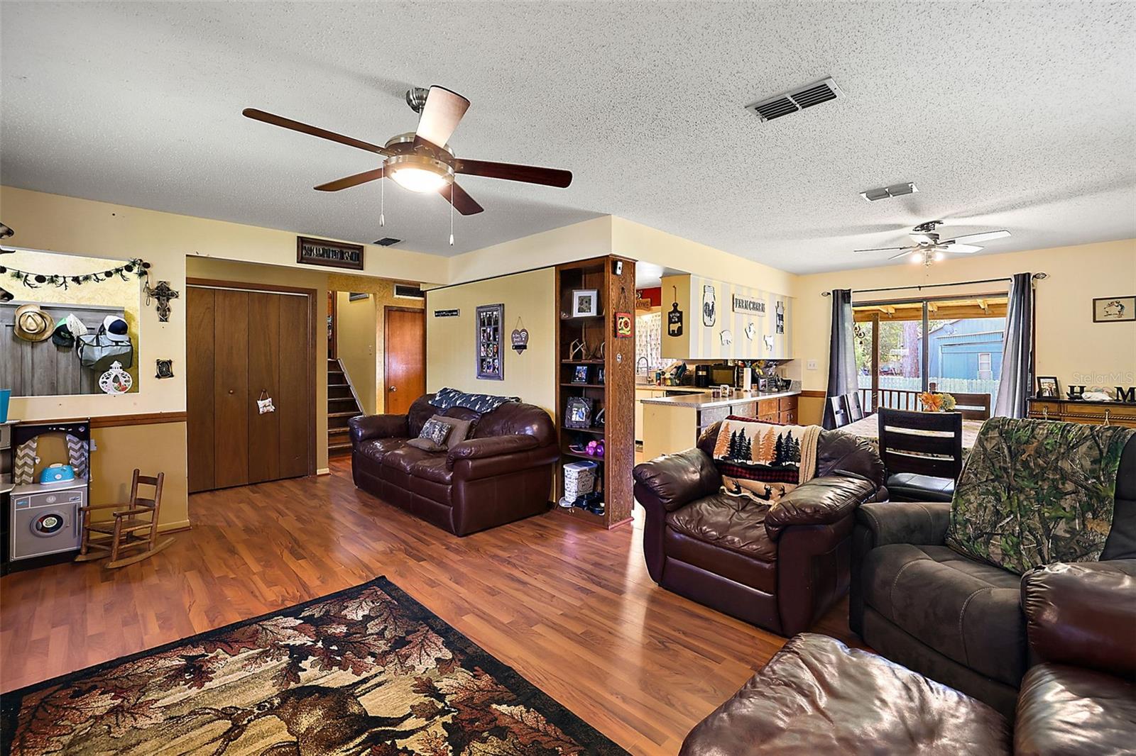 Image 7 of 35 For 24046 Bobcat Road