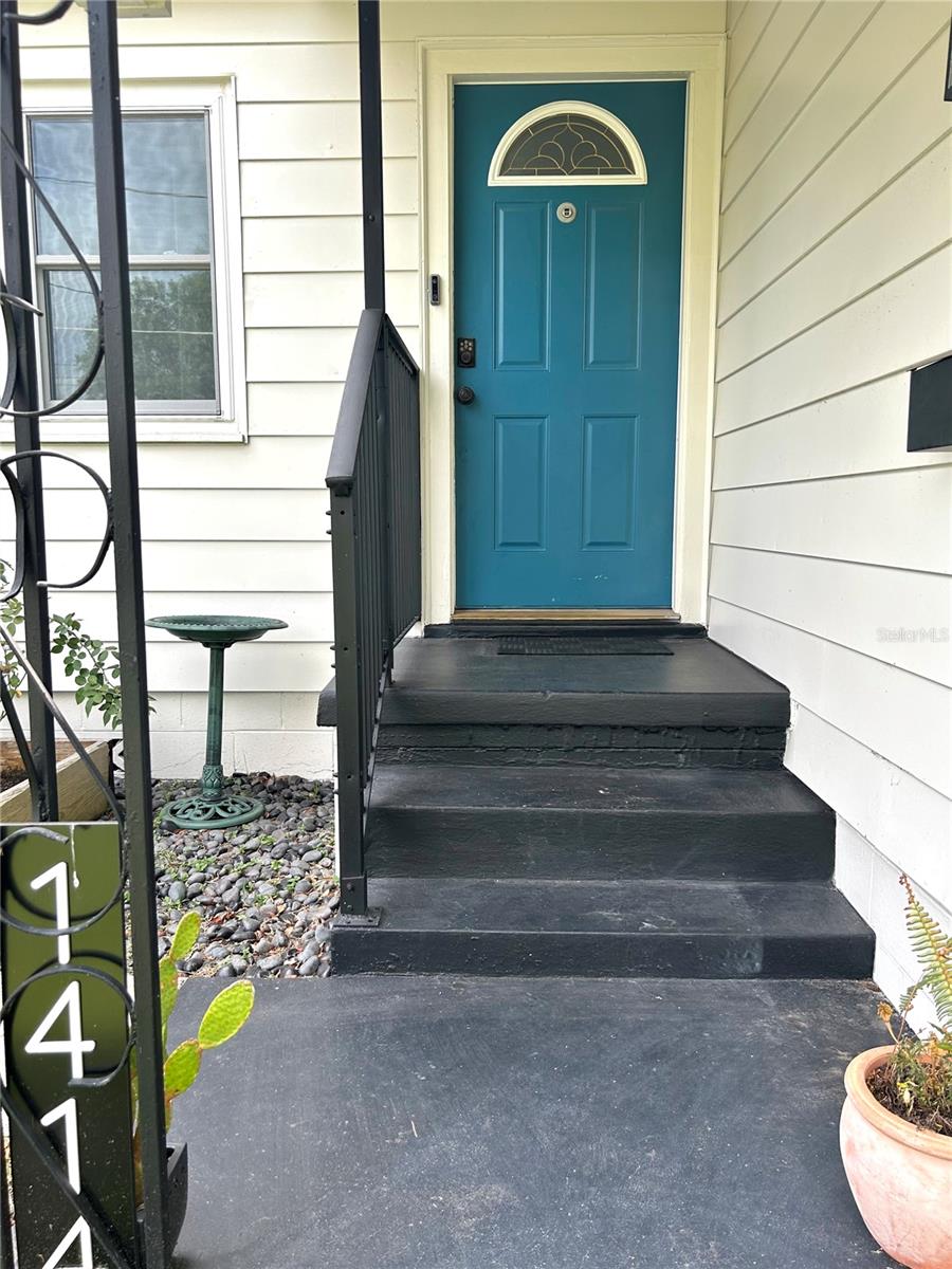 Image 3 of 42 For 1414 Margate Avenue