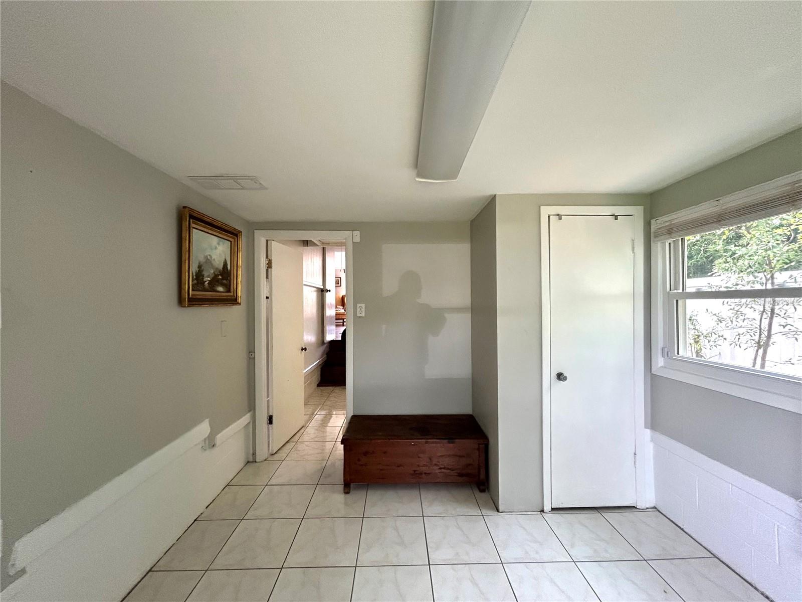 Image 32 of 42 For 1414 Margate Avenue