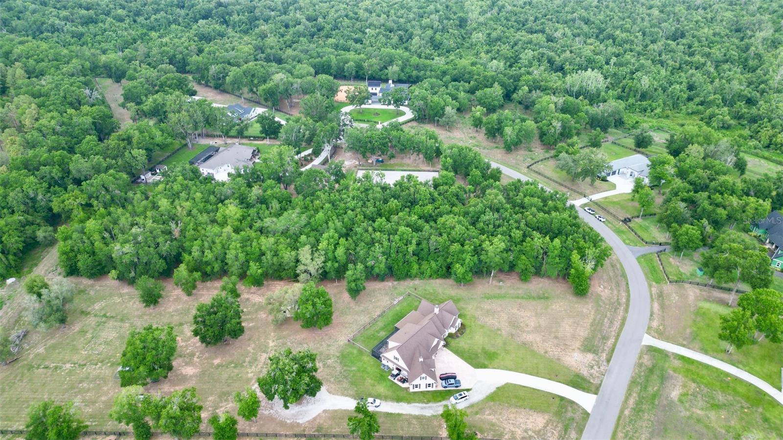 Image 2 of 14 For Wolf Springs Court