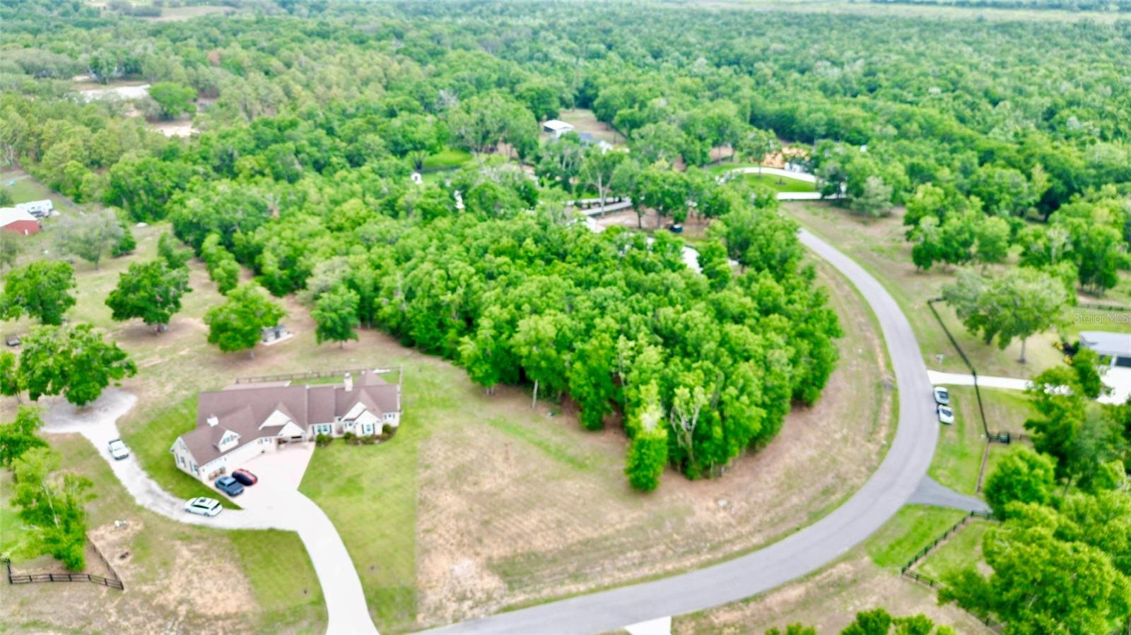 Image 8 of 14 For Wolf Springs Court