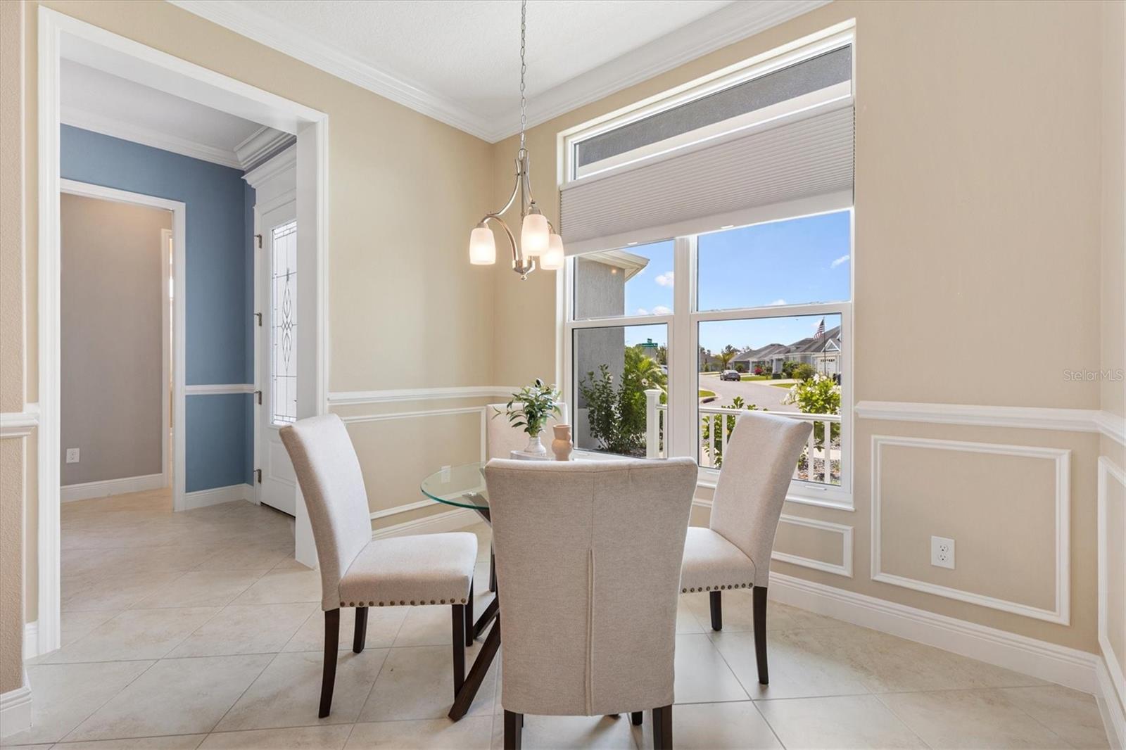 Image 13 of 92 For 6988 Lawrenceville Way