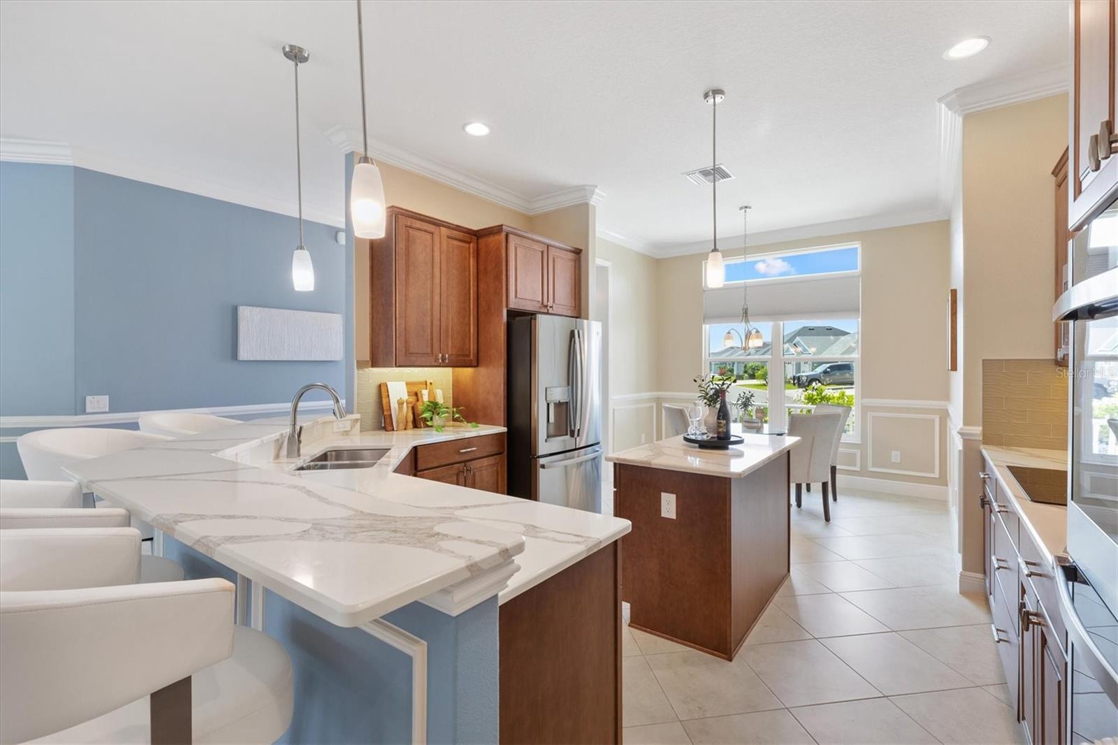 Image 8 of 92 For 6988 Lawrenceville Way