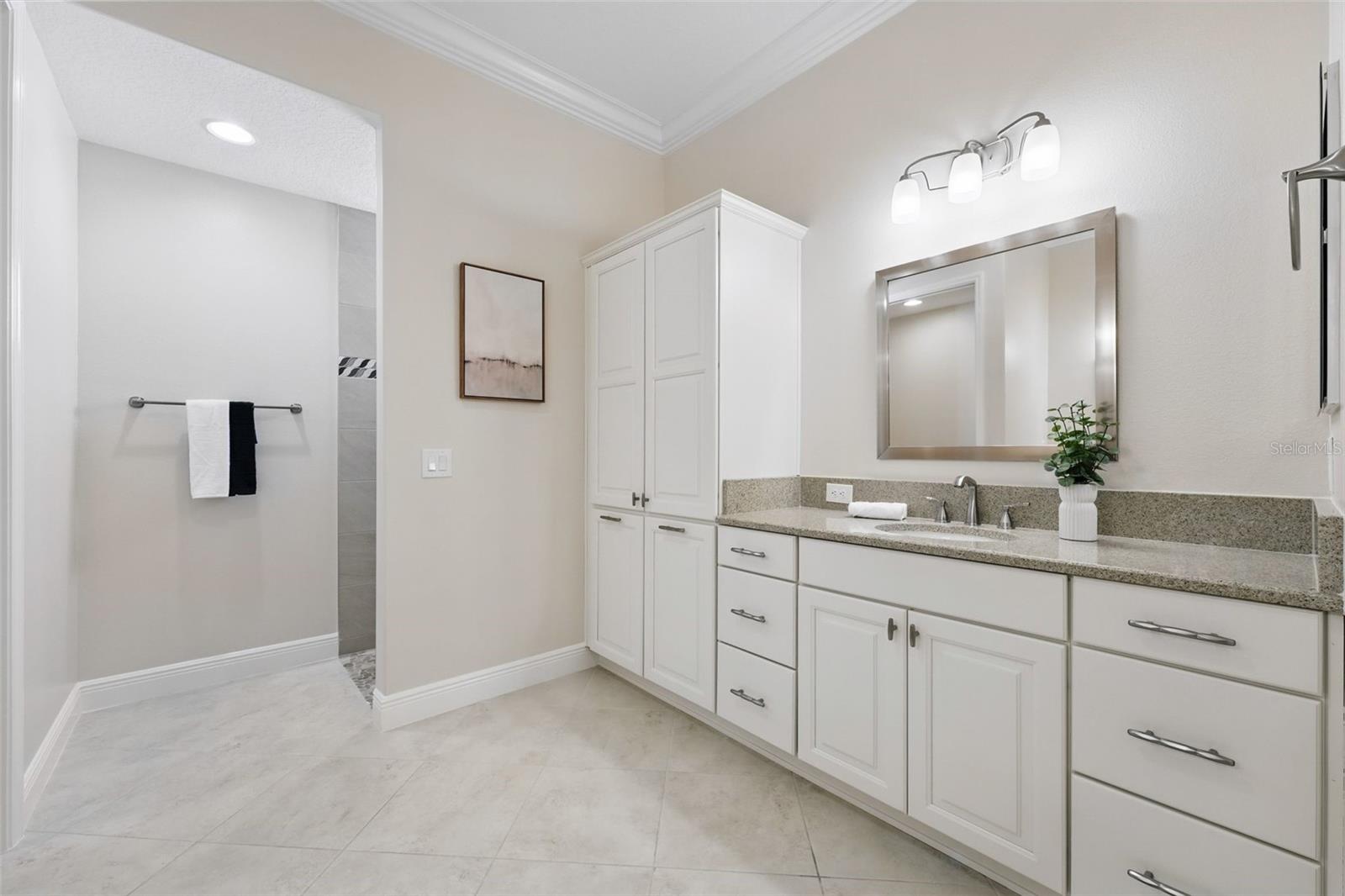 Image 82 of 92 For 6988 Lawrenceville Way