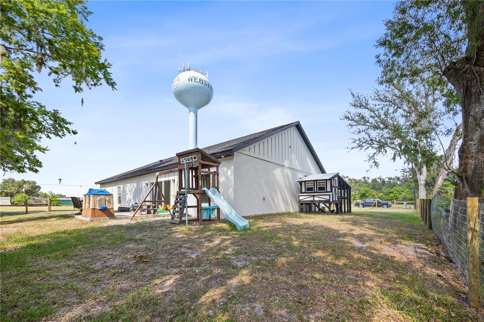 Image 41 of 63 For 382 1st Street