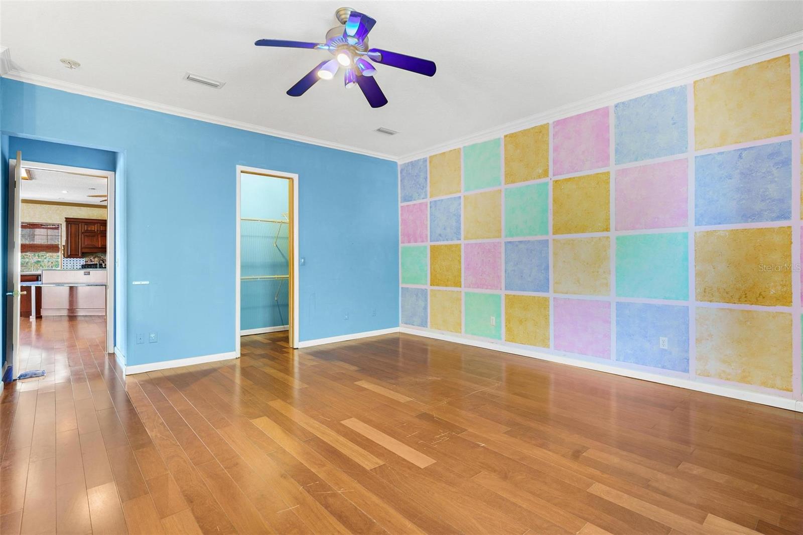 Image 37 of 71 For 2400 Griffin Drive