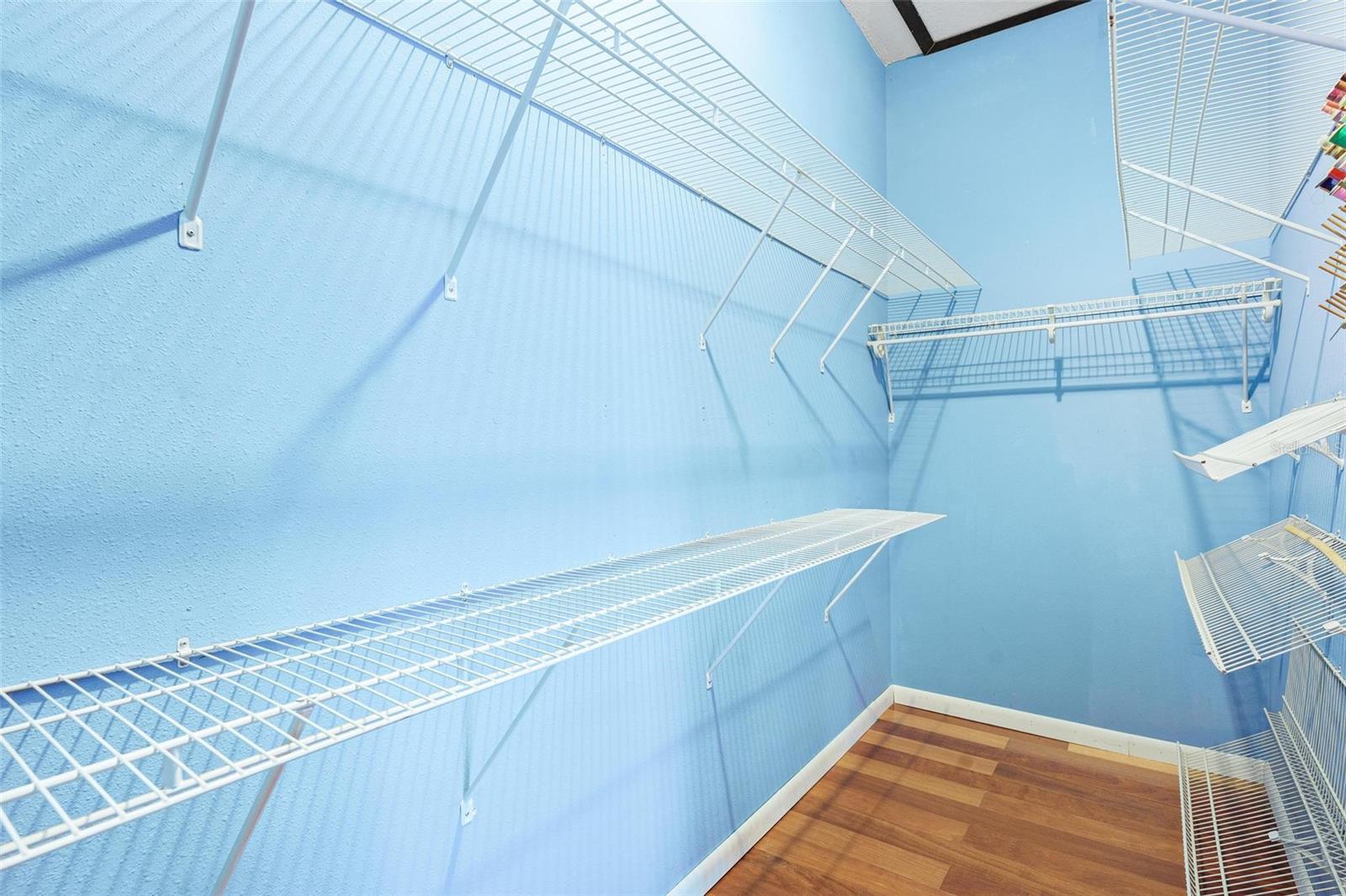 Image 40 of 71 For 2400 Griffin Drive