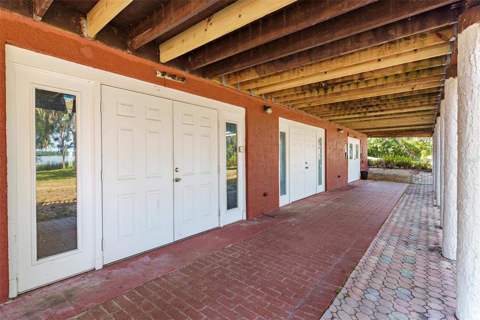 Image 58 of 71 For 2400 Griffin Drive