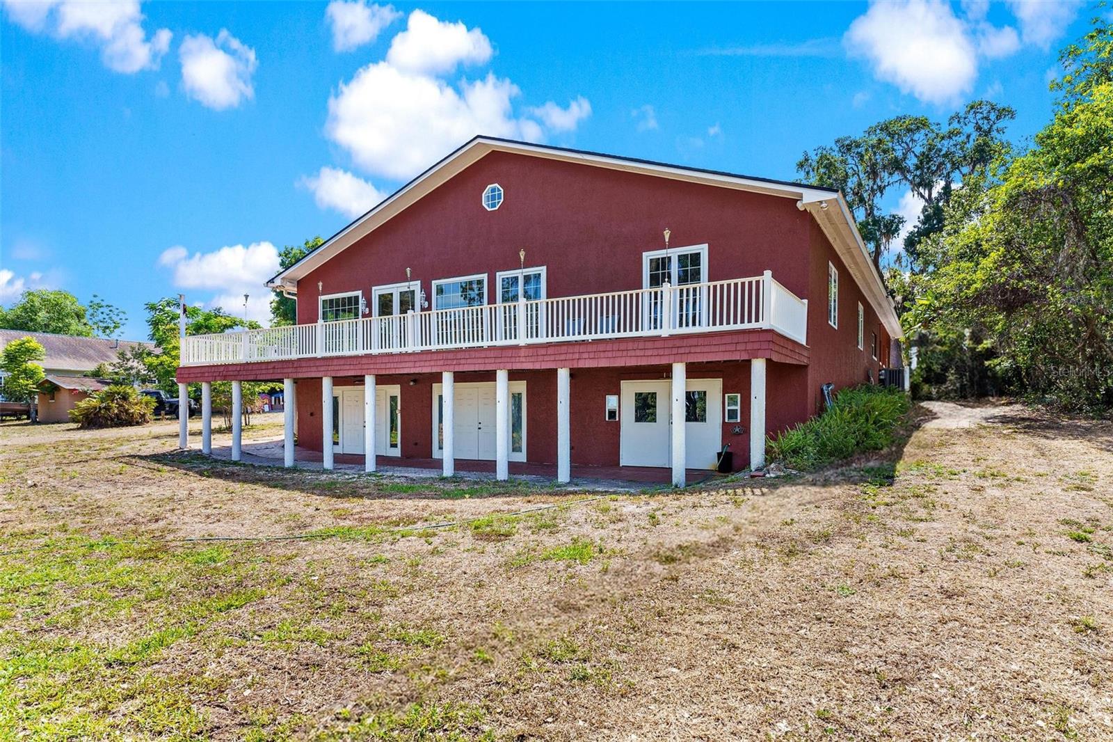 Image 62 of 71 For 2400 Griffin Drive