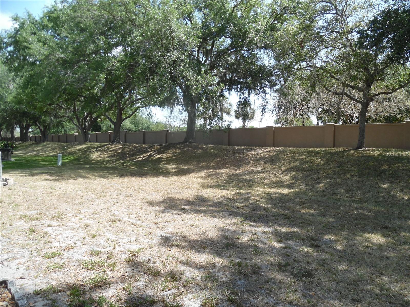 Image 19 of 25 For 739 Cortez Avenue