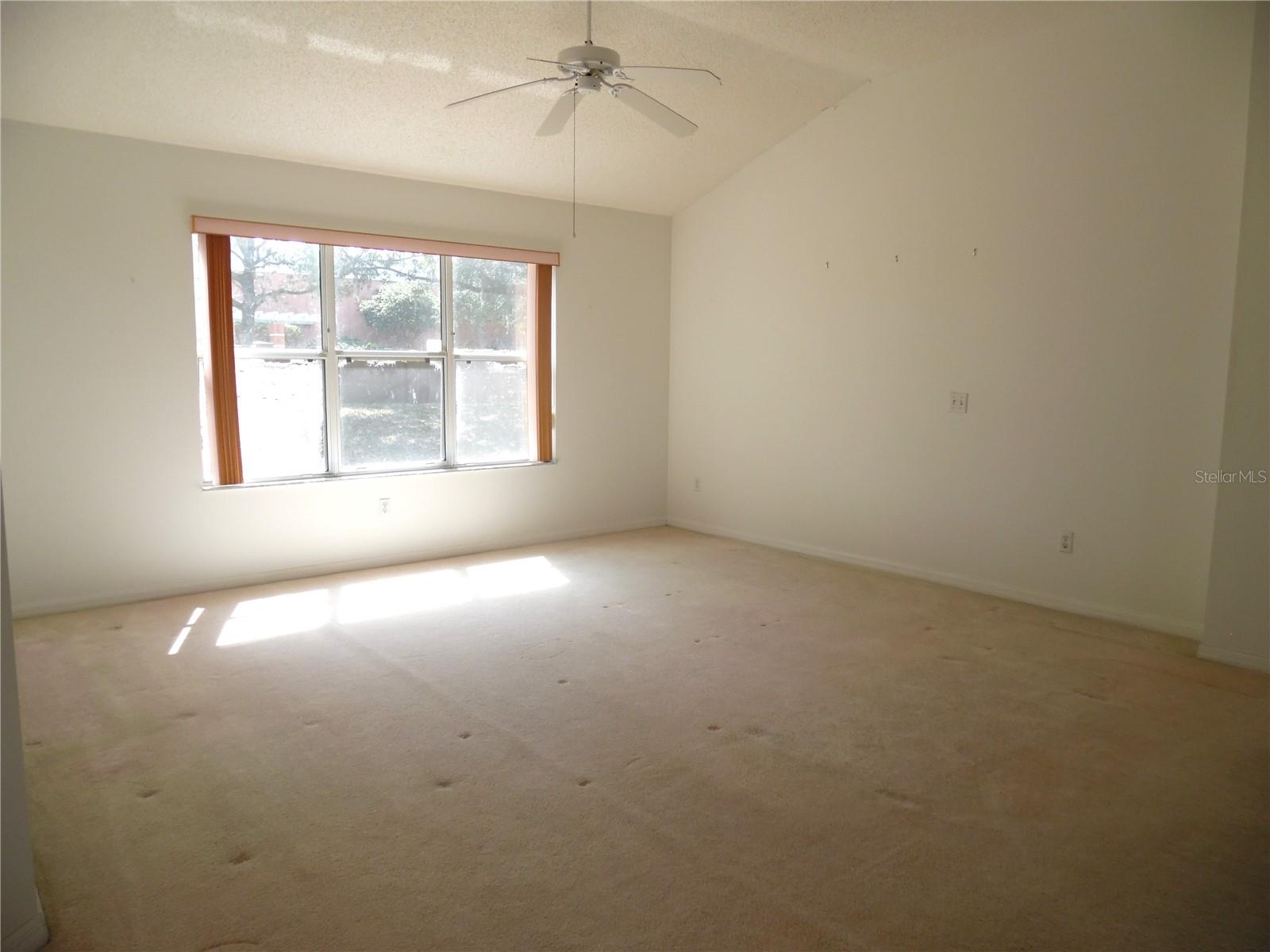 Image 4 of 25 For 739 Cortez Avenue