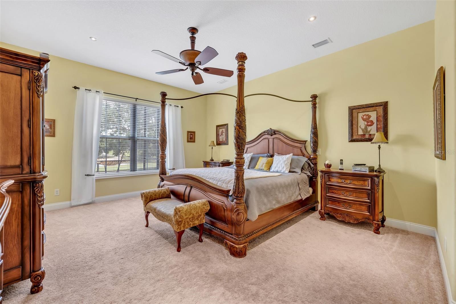 Image 22 of 80 For 15001 Green Valley Boulevard