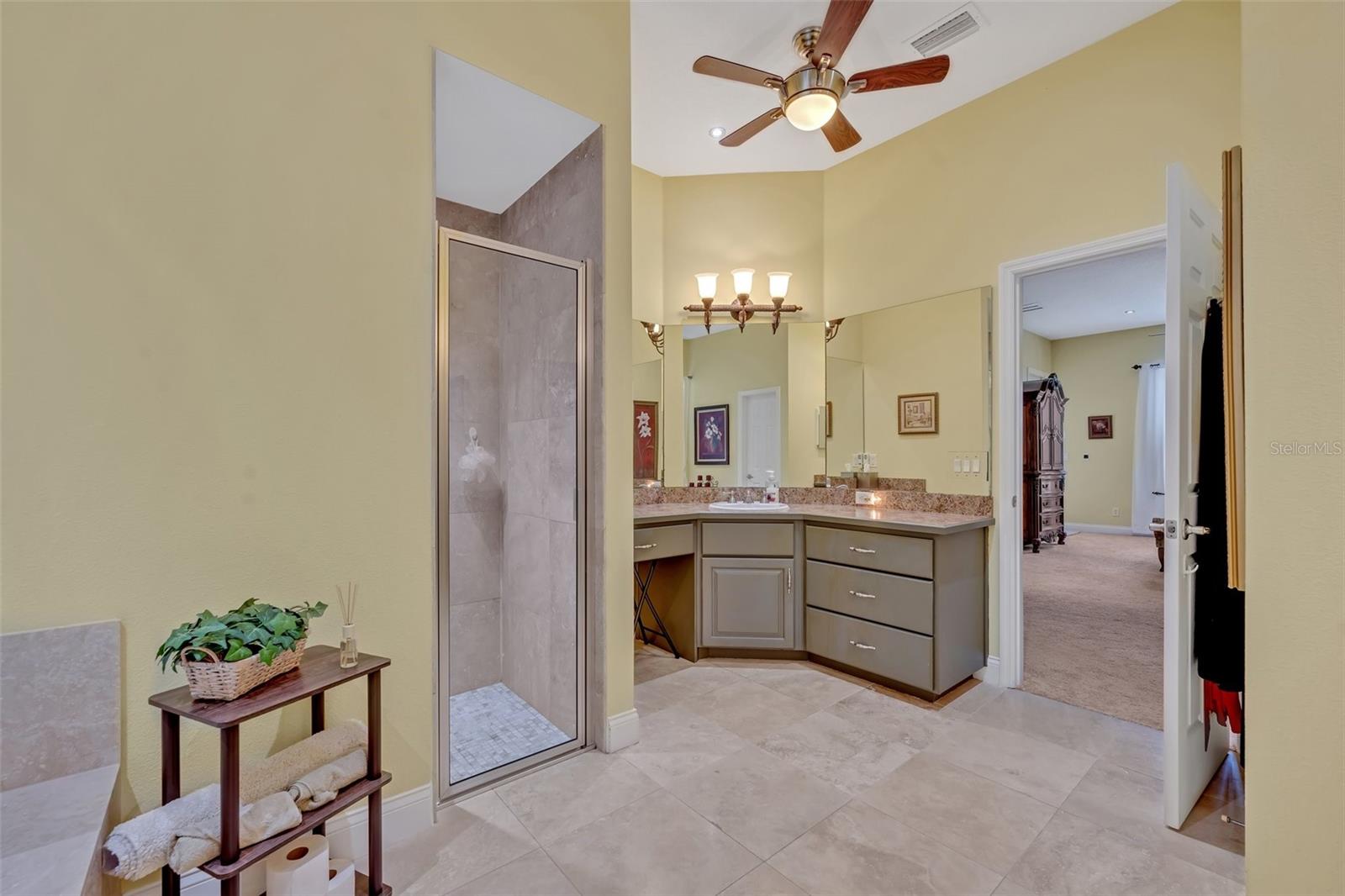 Image 26 of 80 For 15001 Green Valley Boulevard