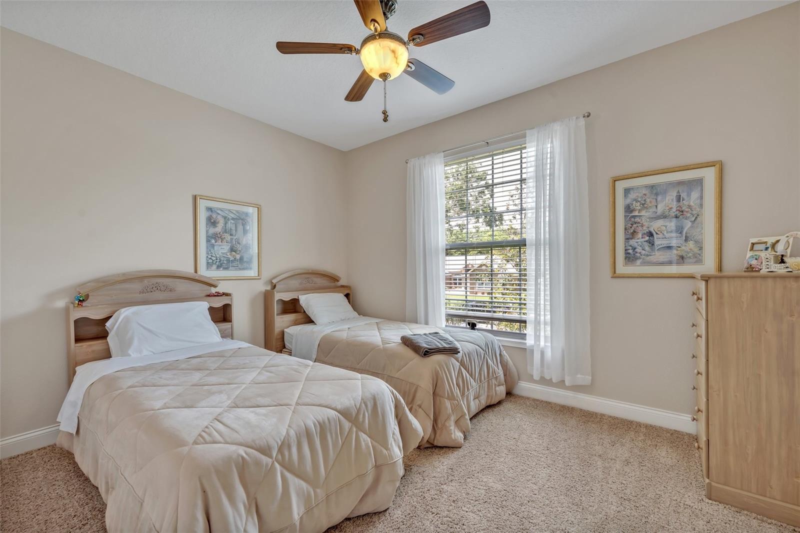 Image 45 of 80 For 15001 Green Valley Boulevard