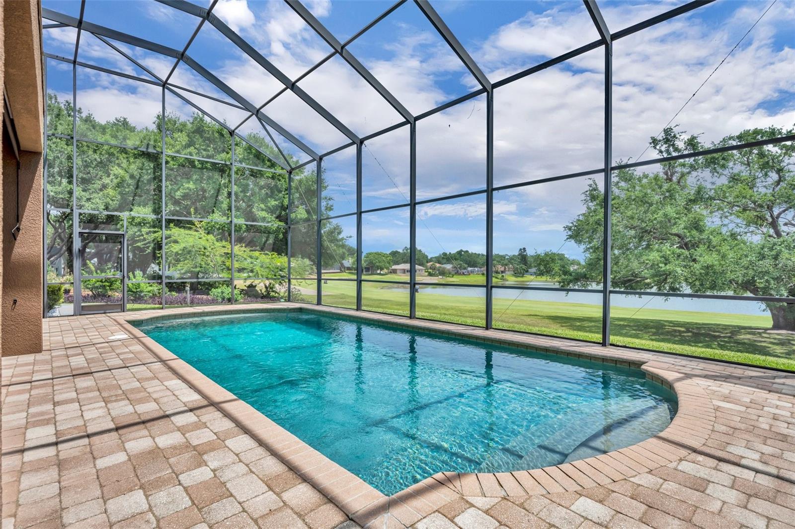 Image 5 of 80 For 15001 Green Valley Boulevard