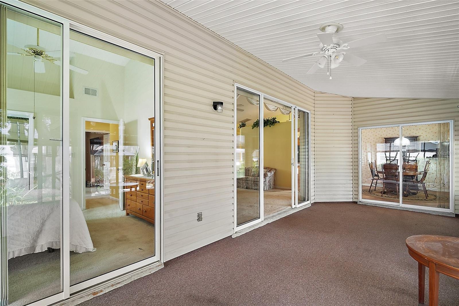 Image 31 of 36 For 25333 River Crest Drive