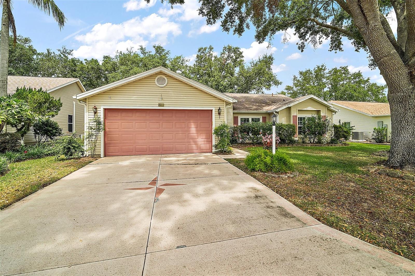 Image 6 of 36 For 25333 River Crest Drive