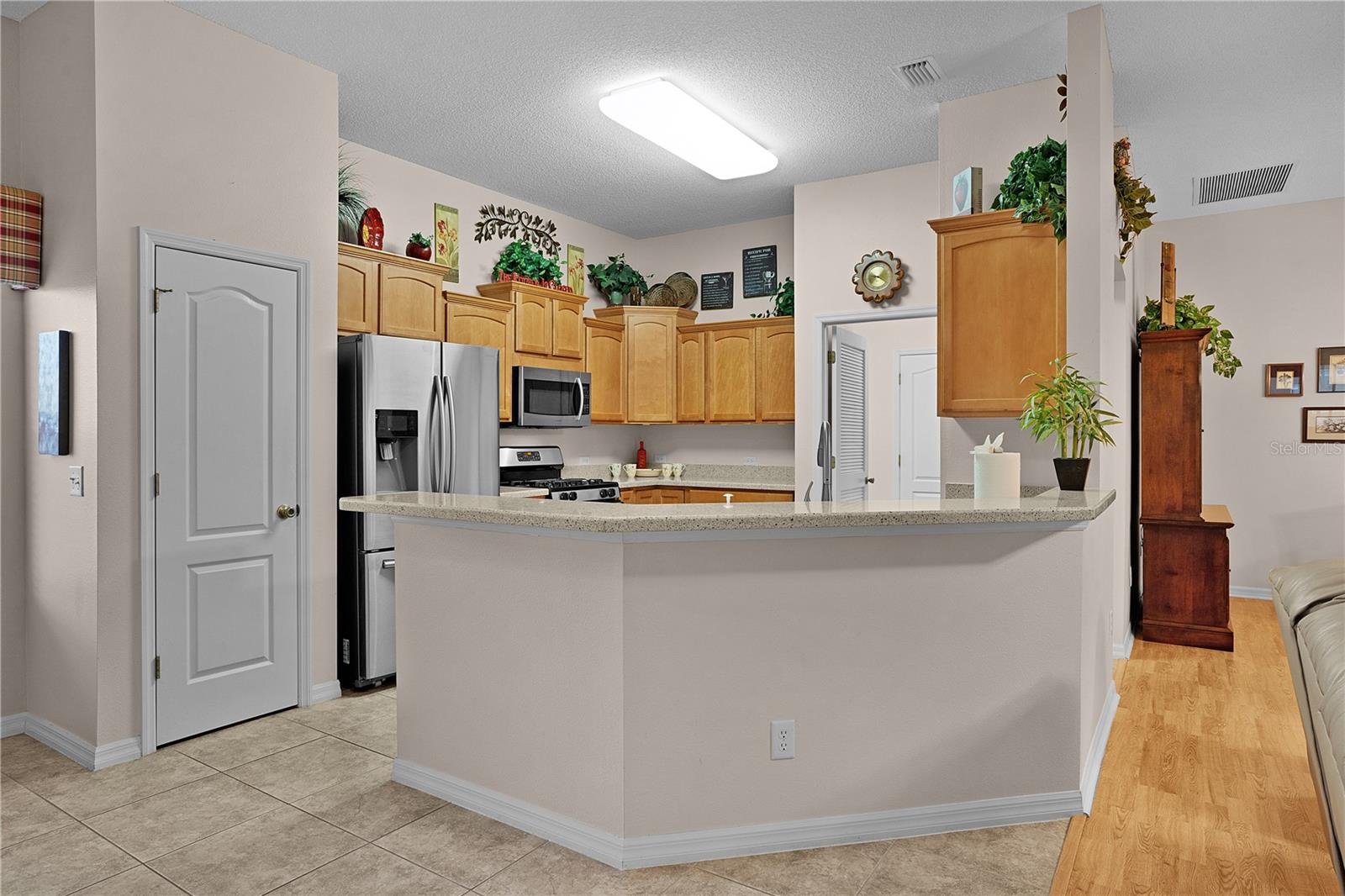 Image 10 of 46 For 506 Weston Manor Drive