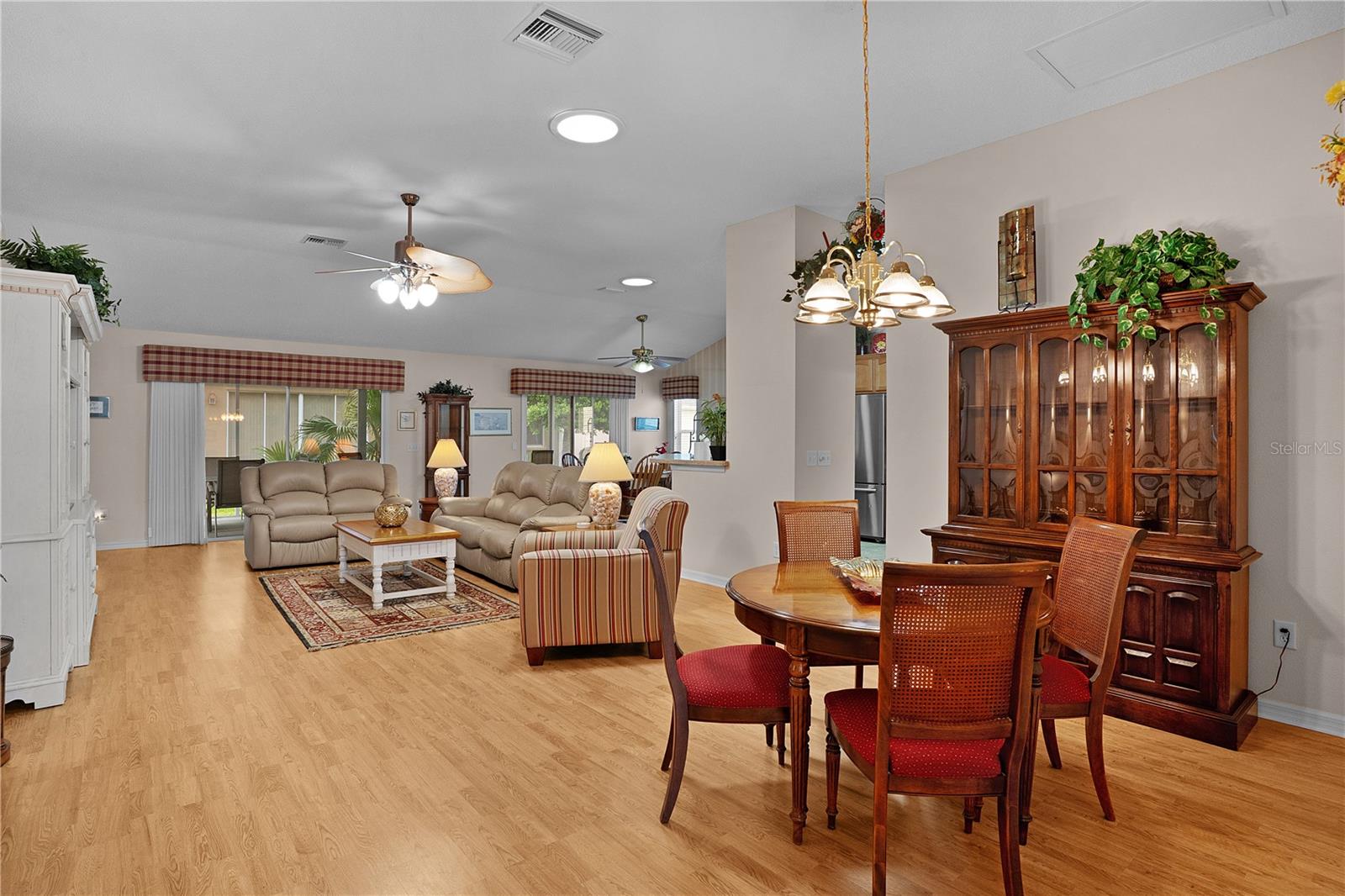 Image 15 of 46 For 506 Weston Manor Drive