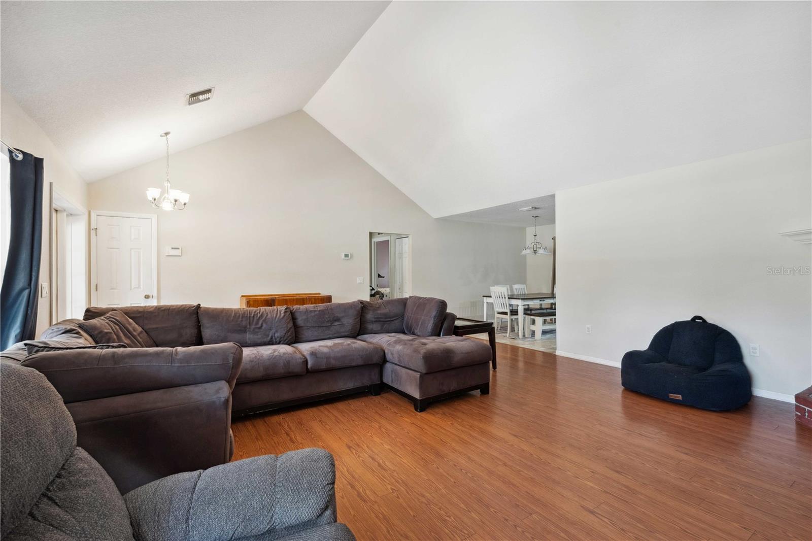 Image 17 of 51 For 2679 35th Street