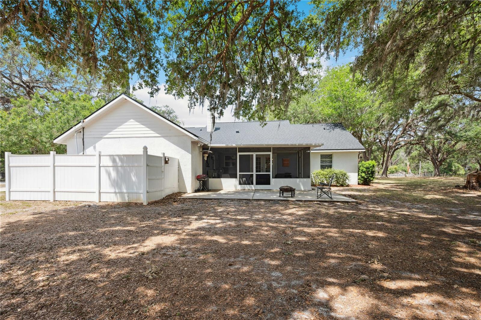 Image 44 of 51 For 2679 35th Street