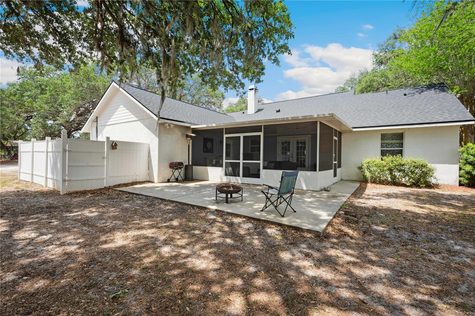 Image 45 of 51 For 2679 35th Street