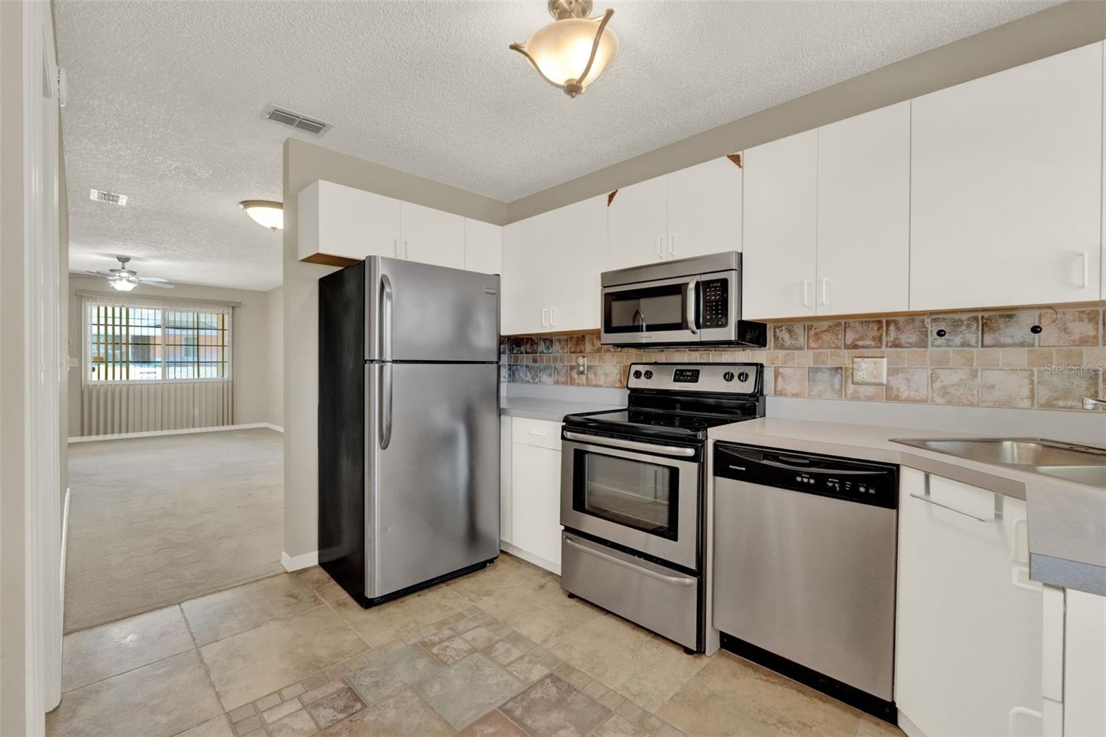 Image 7 of 22 For 1022 Disston Avenue