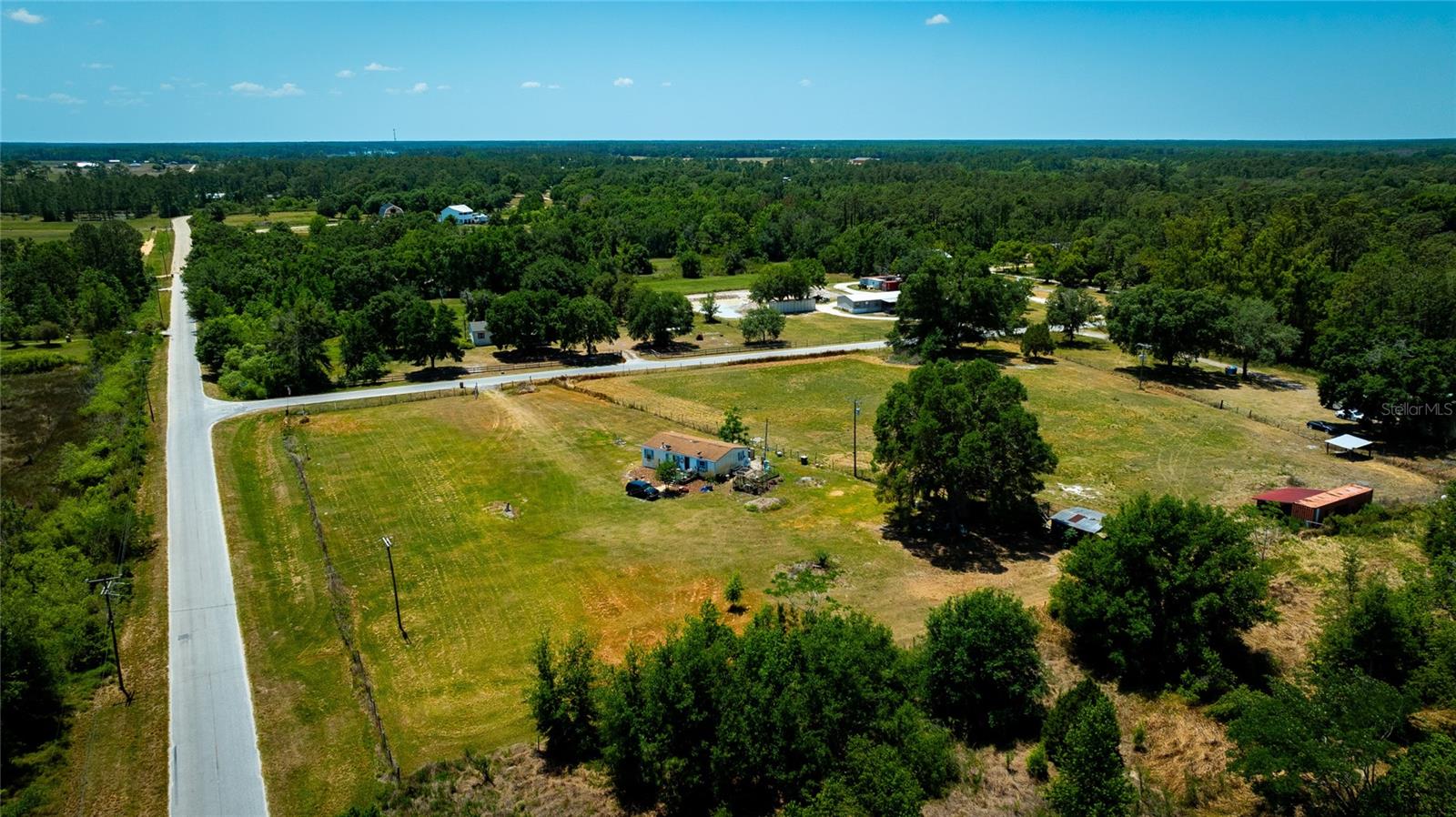 Image 10 of 32 For 7701 Groveland Farms Road
