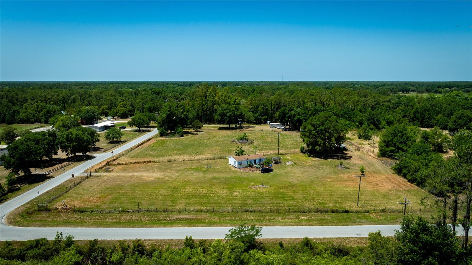 Image 12 of 32 For 7701 Groveland Farms Road