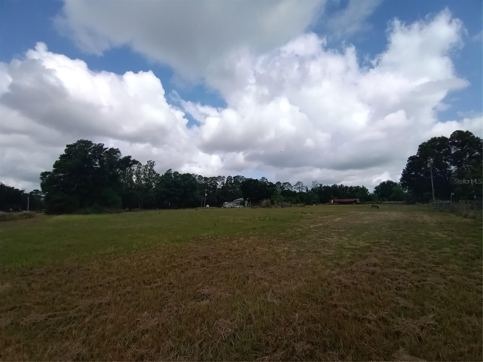 Image 20 of 32 For 7701 Groveland Farms Road
