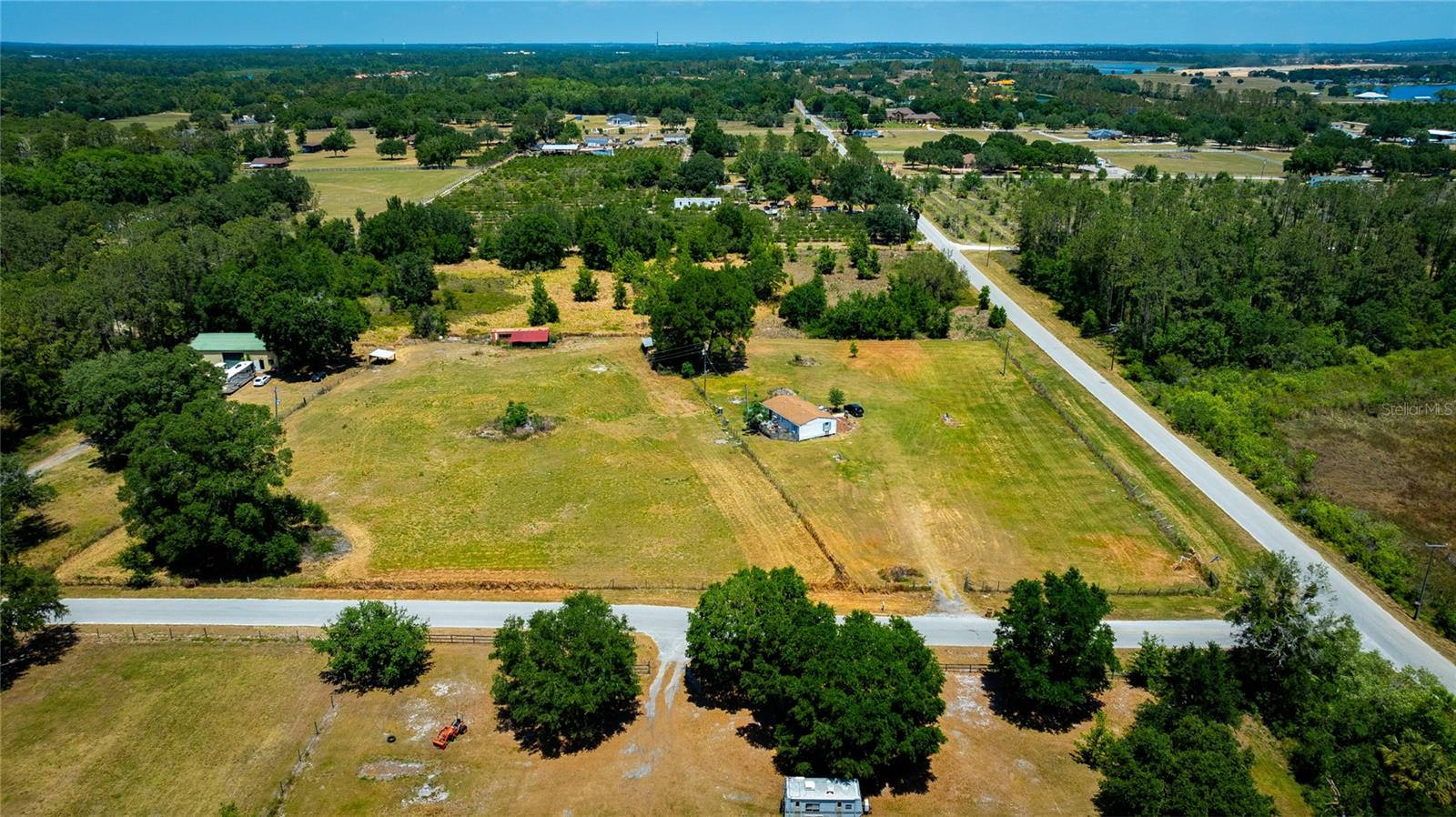 Image 6 of 32 For 7701 Groveland Farms Road