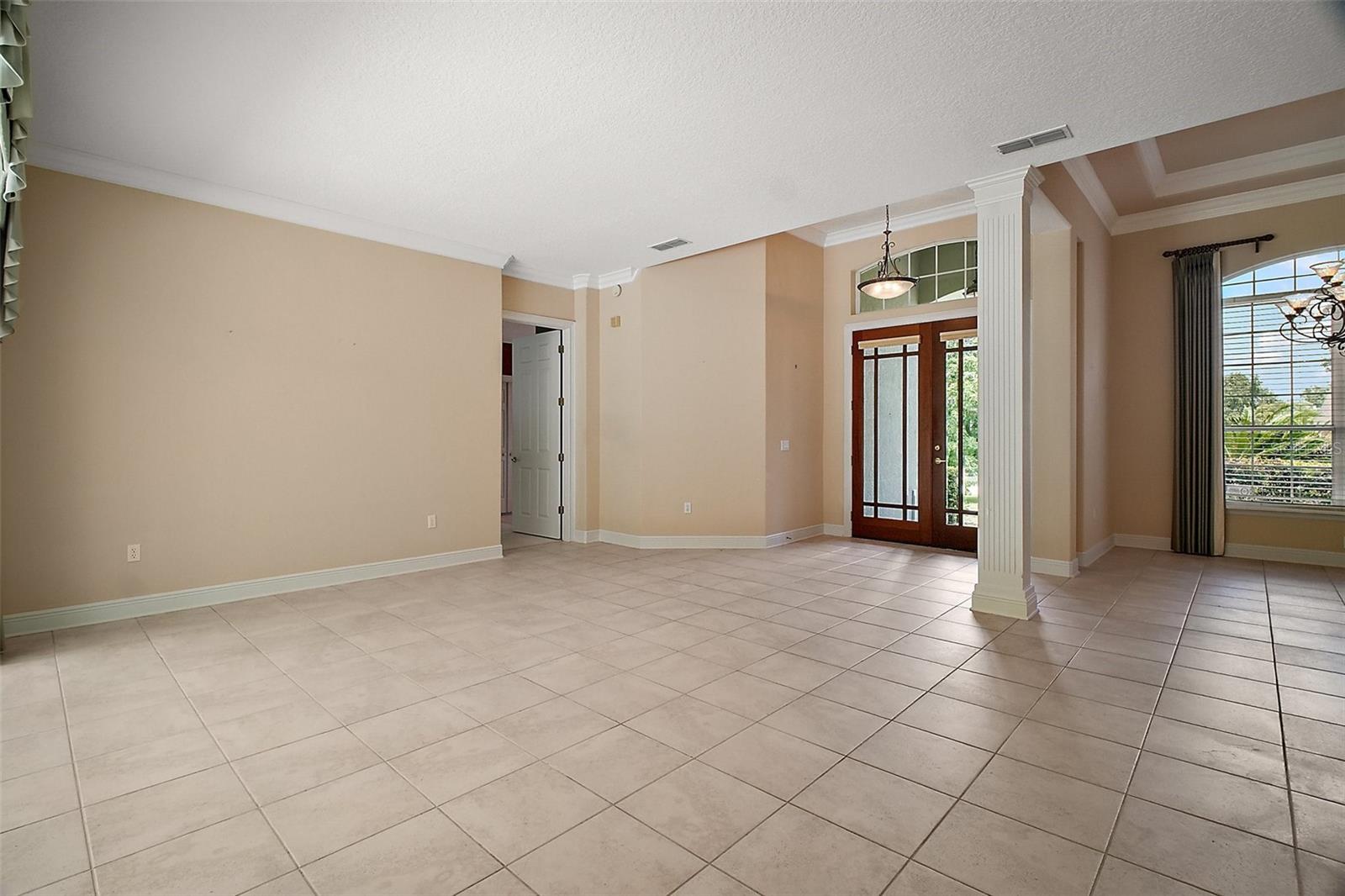 Image 11 of 43 For 7249 Chesterhill Circle