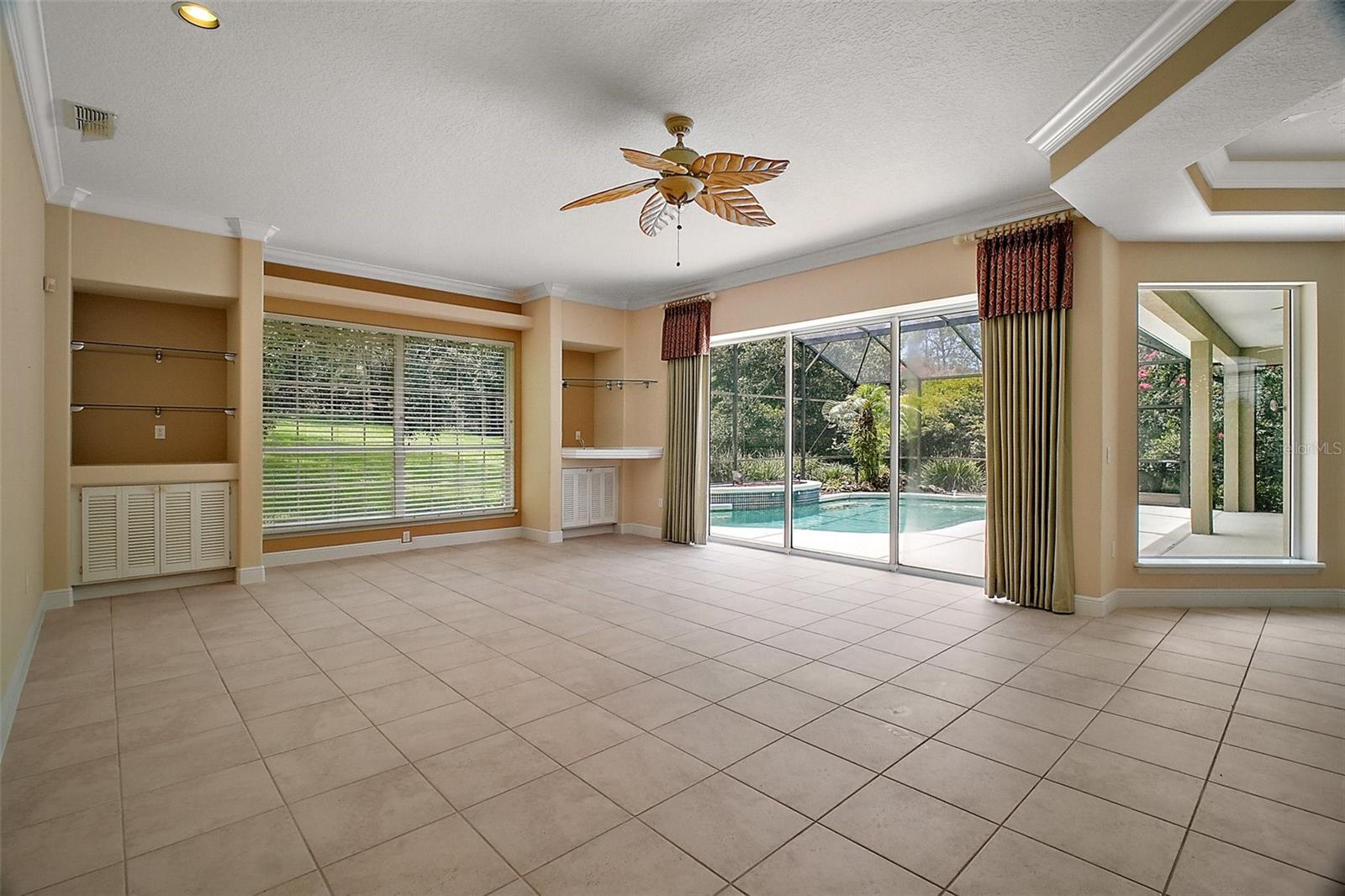 Image 14 of 43 For 7249 Chesterhill Circle