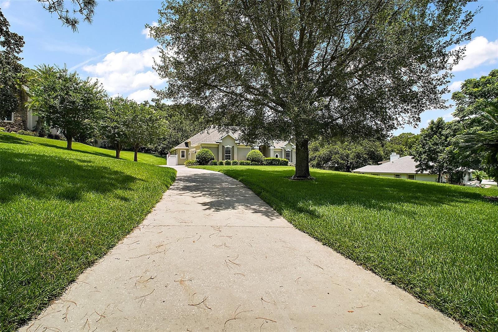 Image 2 of 43 For 7249 Chesterhill Circle