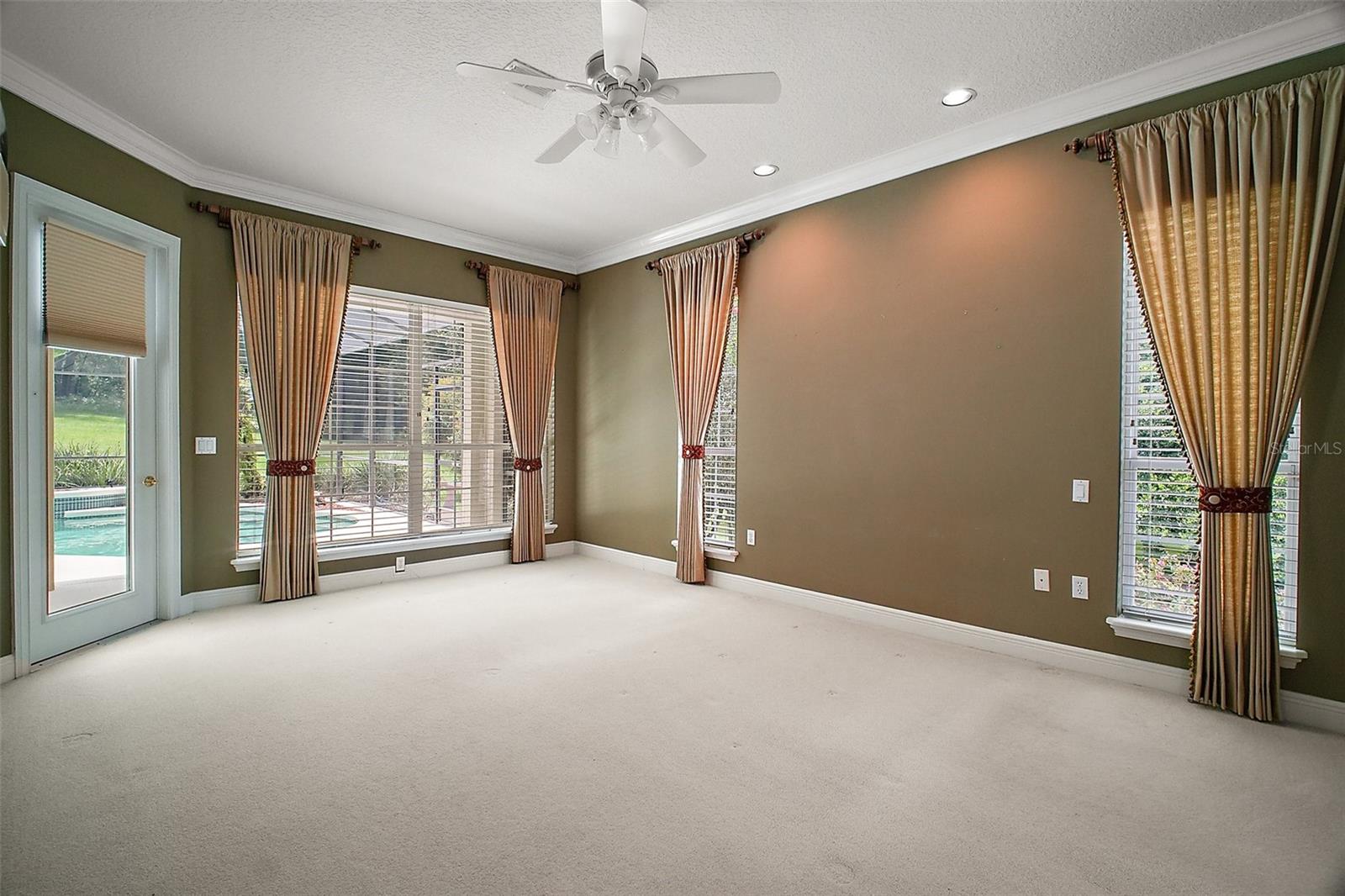 Image 23 of 43 For 7249 Chesterhill Circle