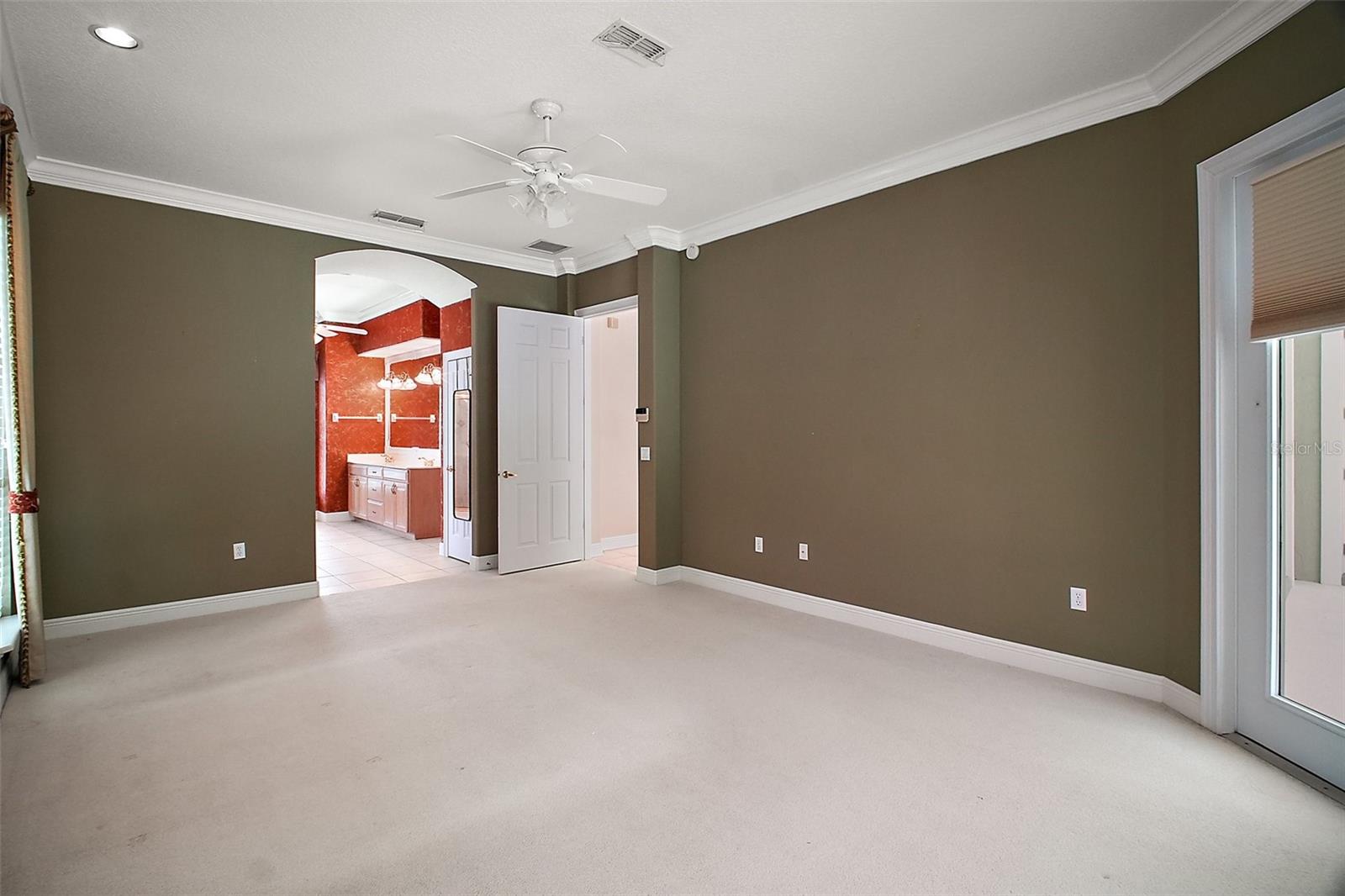 Image 24 of 43 For 7249 Chesterhill Circle