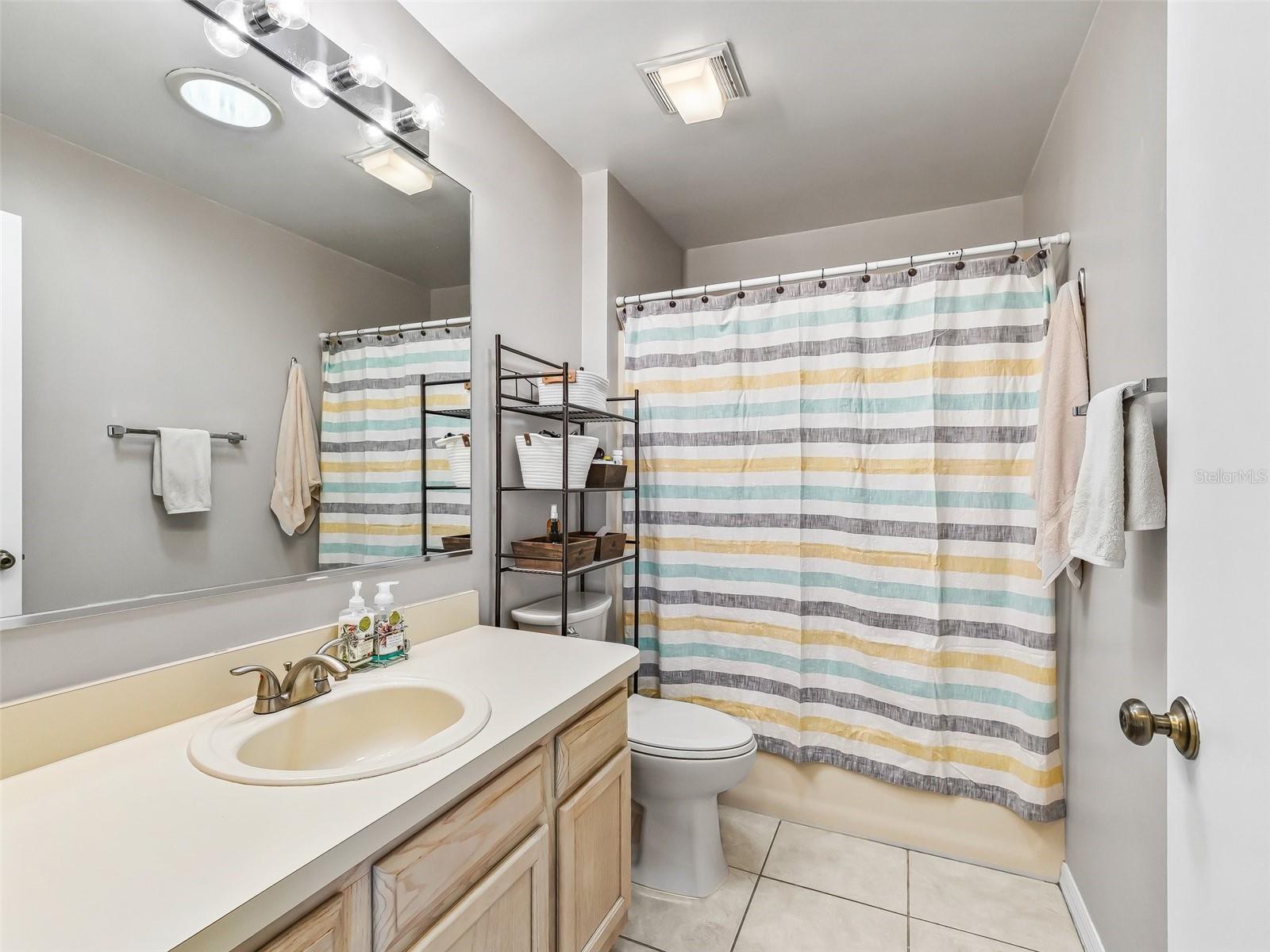 Image 20 of 39 For 919 Medira Drive