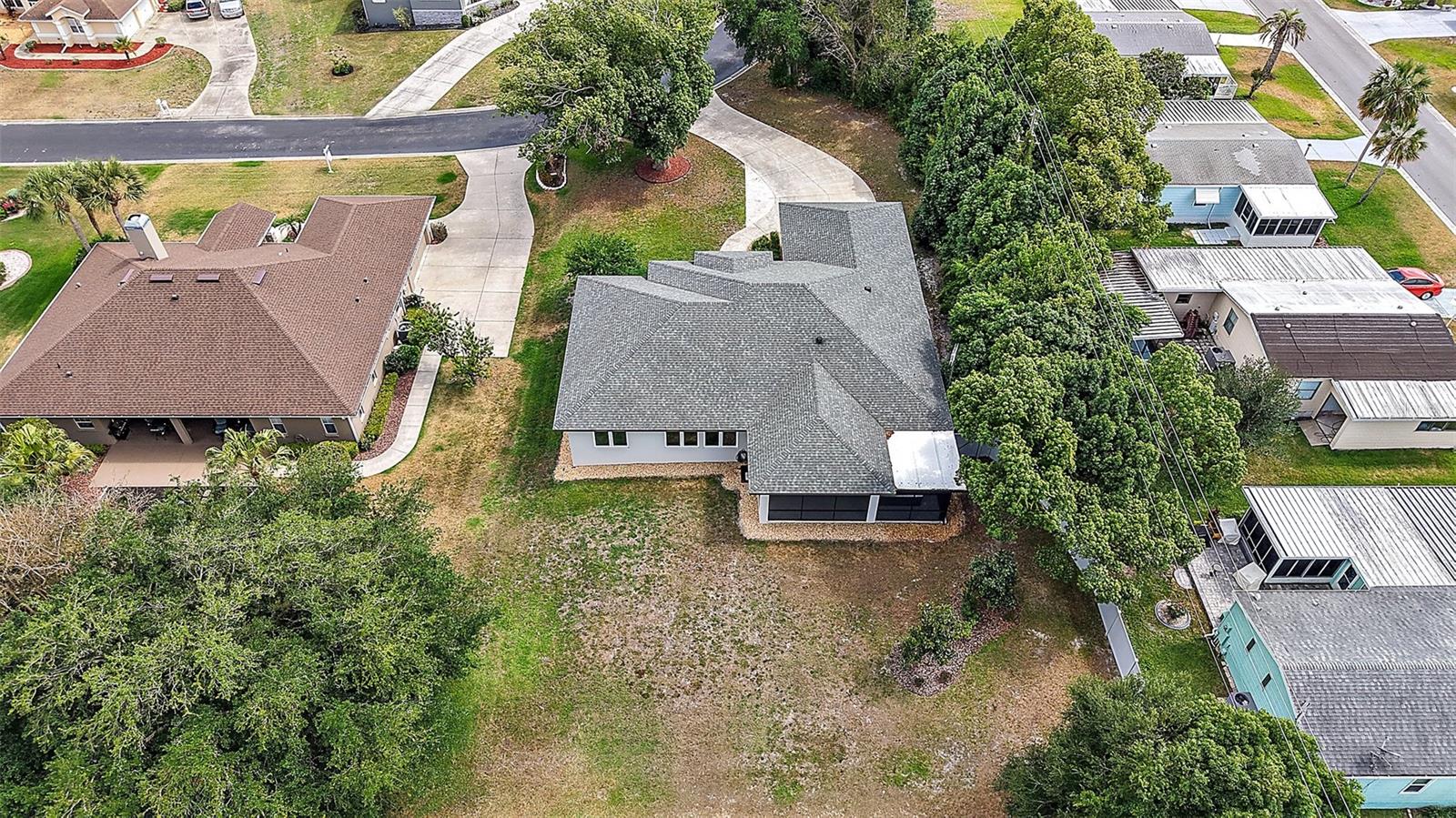 Image 40 of 47 For 562 Dowling Circle