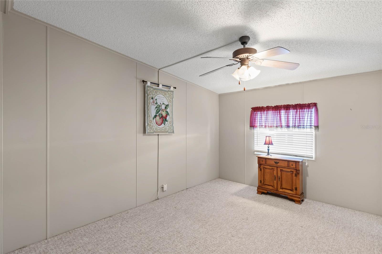 Image 19 of 30 For 807 Oak Boulevard