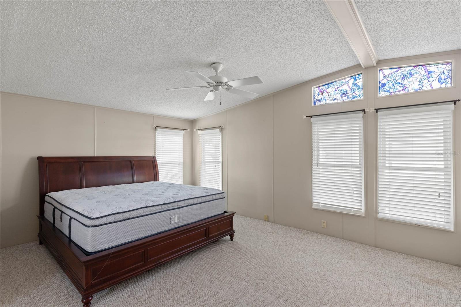 Image 21 of 30 For 807 Oak Boulevard