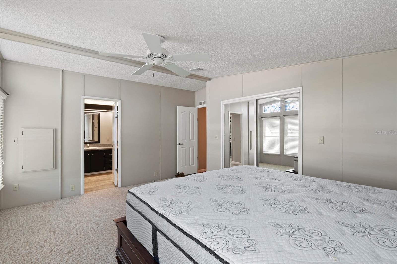 Image 23 of 30 For 807 Oak Boulevard