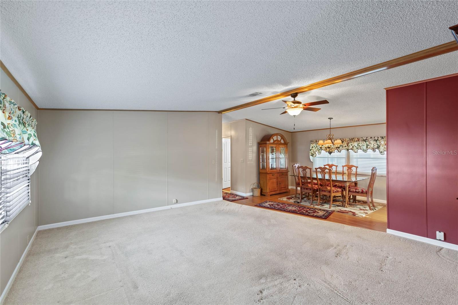 Image 8 of 30 For 807 Oak Boulevard